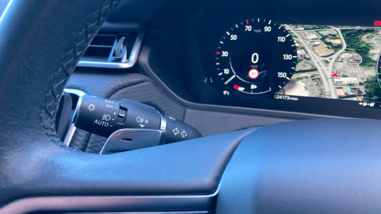 Land Rover Range Rover Velar 2.0 P400e R-Dynamic S 5dr Auto Estate